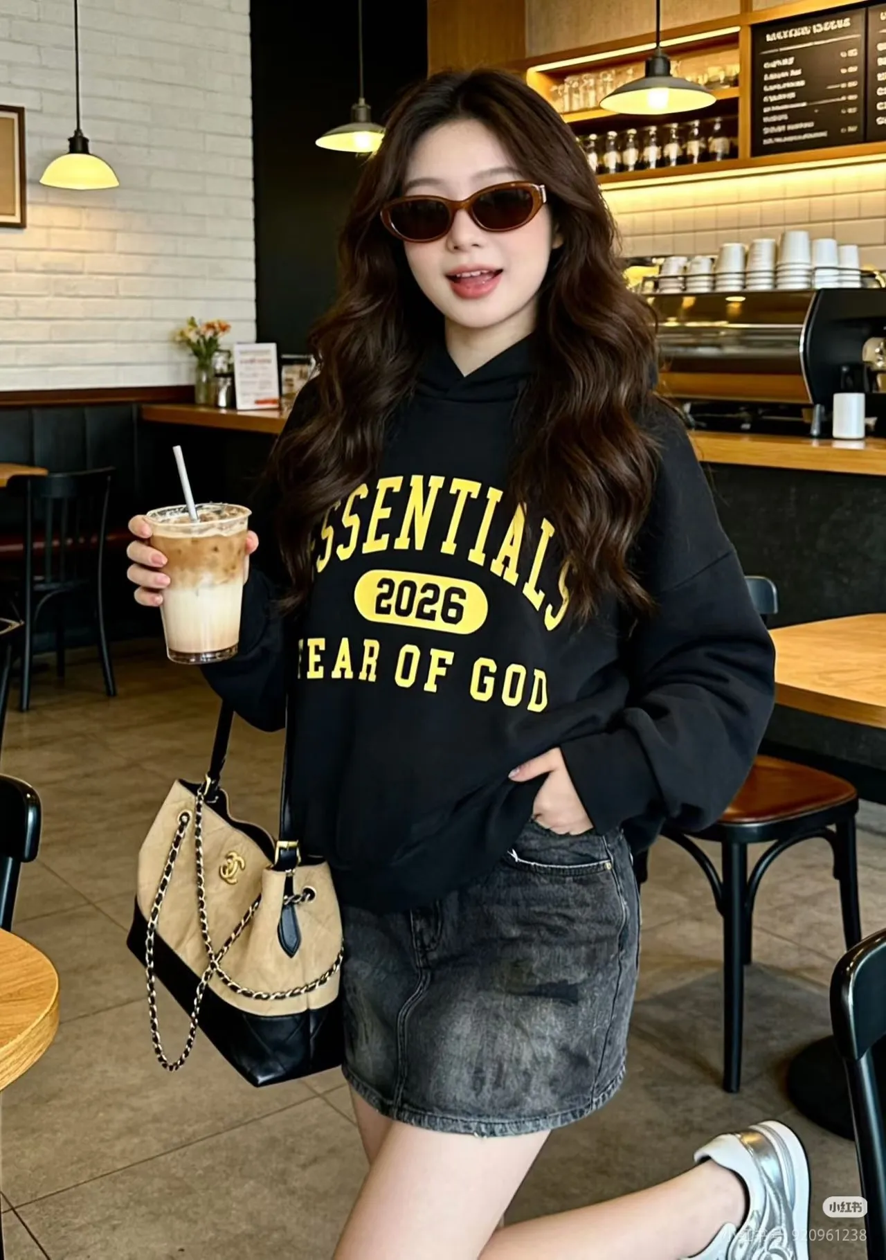 🦋 、Hot Sale🦋 128 Essentials FW 26Holiday 2026 CLASSIC HOODIE Fear of God Essentials FALL 26 HOLIDAYSeries Fleece Hoodie Same Style Premium ！ ！ ， ！ ， Breathable 。 3D 。 ， ， ， ， 。 ， ～Versatile ， ！ ：Retro Size:XS-XL